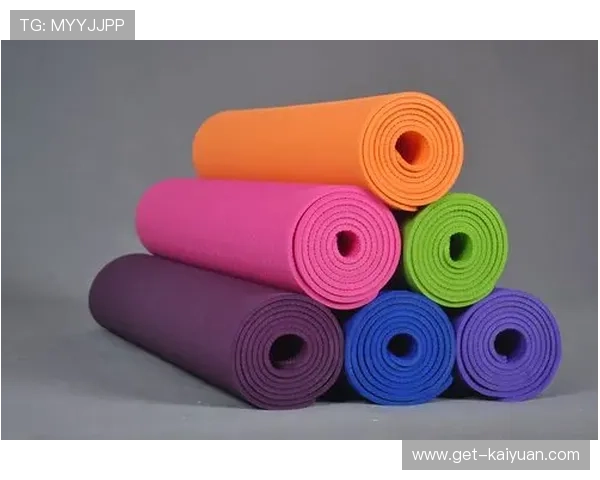 瑜伽垫材质大比拼不同材质优缺点分析助你选择最适合的瑜伽垫